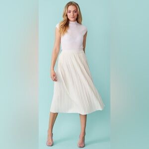Pastel brand pleated  White A-Line Skirt